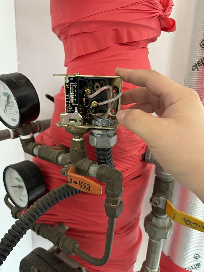 3695294320_53uTsGVZ_aa9d057a5e3e4cc1961a2f53db529aebf2a6da20.jpg 이미지크게보기