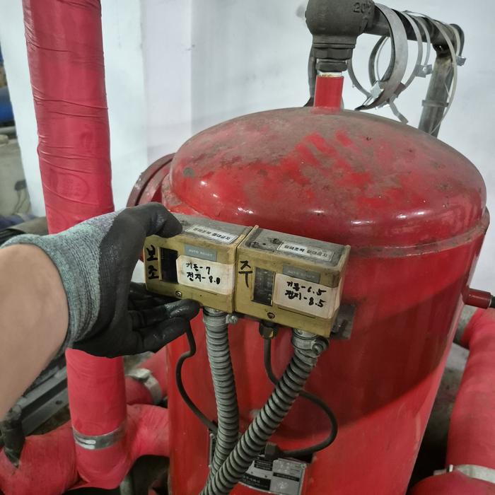 3695294320_EC6Rbxuf_0c0dce62b6a29c0cdf7f9b73d777321128bd7240.jpg 이미지크게보기