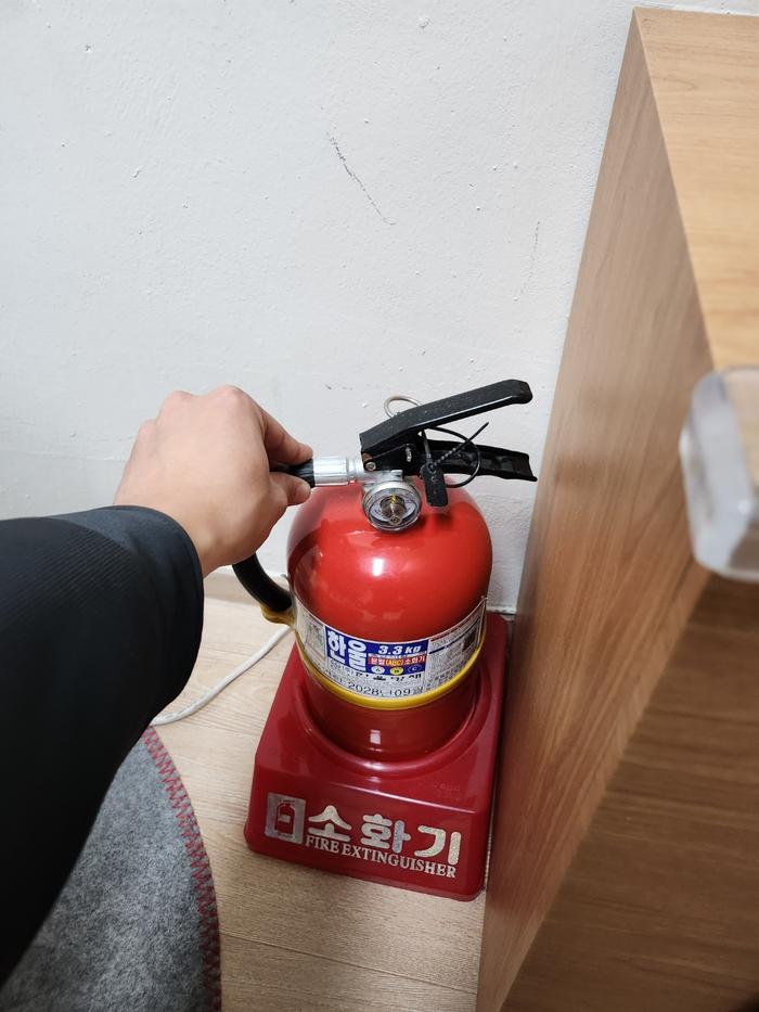 3695294320_gpBEibtS_c12bfcf1e27589470e688f9c6625df518be45253.jpg 이미지크게보기