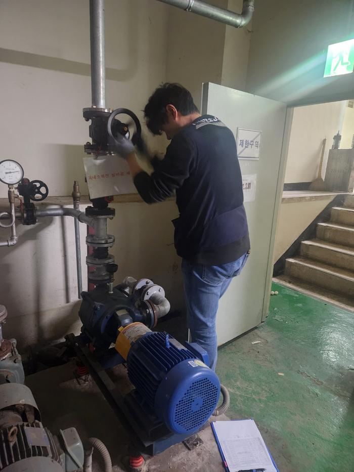 3695294320_pd8hfwzT_ba6922f8820fceb067a5998a5b90498e48e57a4e.jpg 이미지크게보기