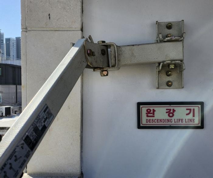 3695294320_y9Q4XDm6_08ebeb57fbd6dfea2fc707a212cdb44597e4c4dd.jpg 이미지크게보기