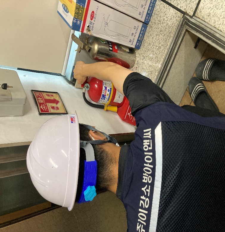 /user/i/ikfnc/editor/2410/df887d29470c4008f9c508b5d9e96fdb_1729435890_358.jpeg 이미지크게보기